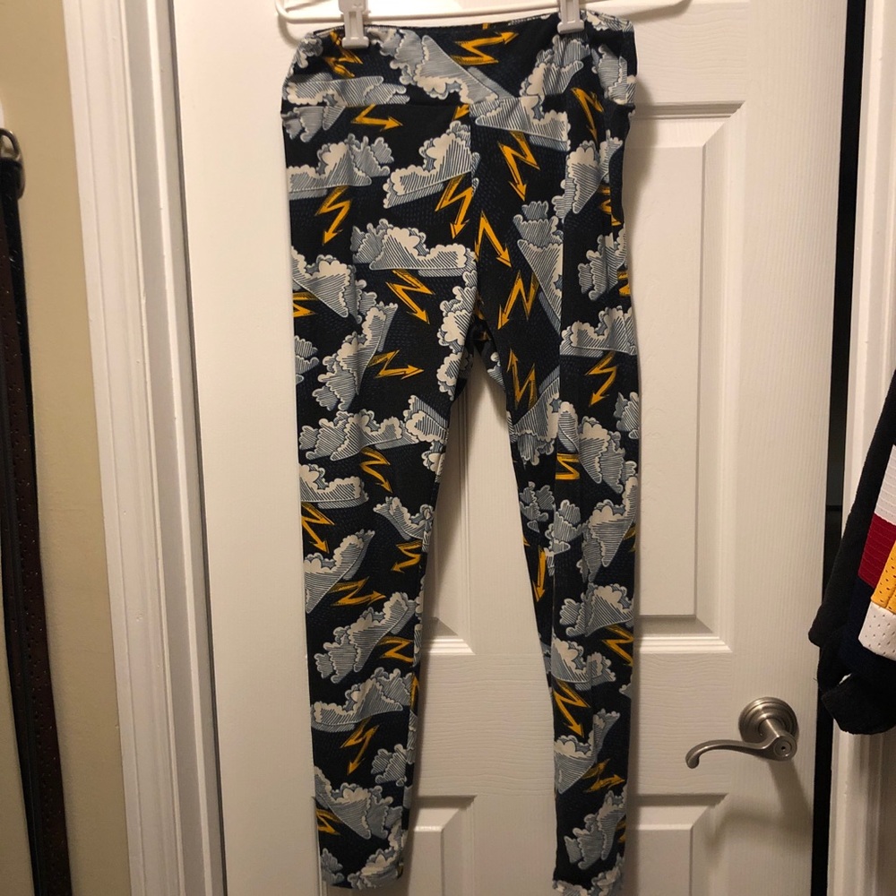 LuLaRoe TC Leggings Thunder and Lightning